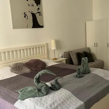 Apartment Tohani The Place White Morning, Late Chack-out Available Bucharest